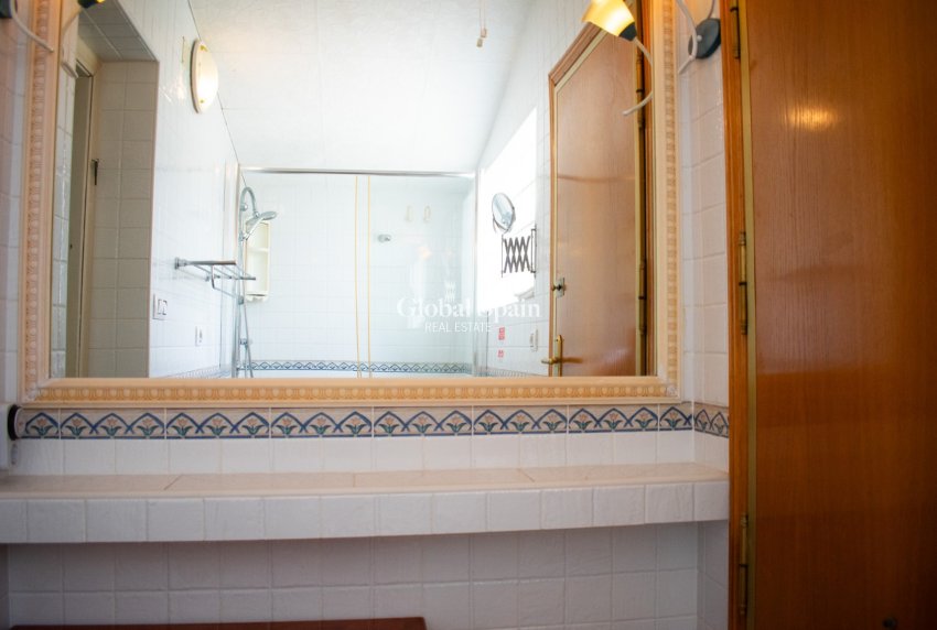 Wederverkoop - VILLA -
ORIHUELA COSTA - Cabo Roig *