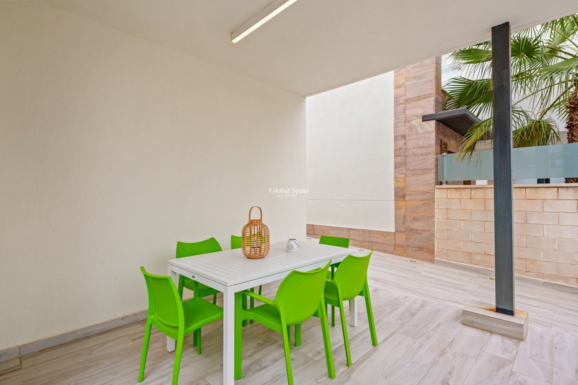 Wederverkoop - VILLA -
ORIHUELA COSTA - CABO ROIG