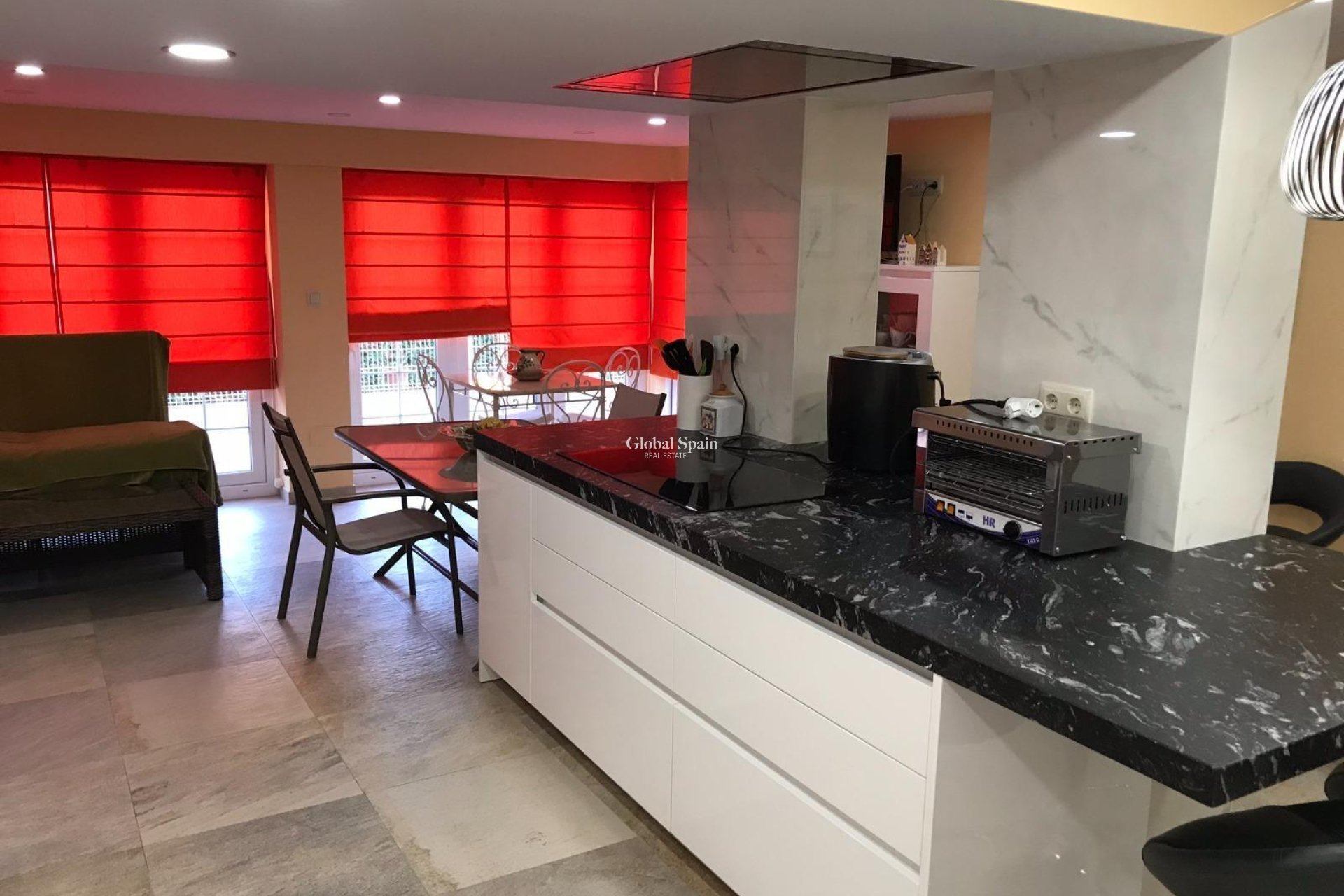 Wederverkoop - VILLA -
ORIHUELA COSTA - CABO ROIG