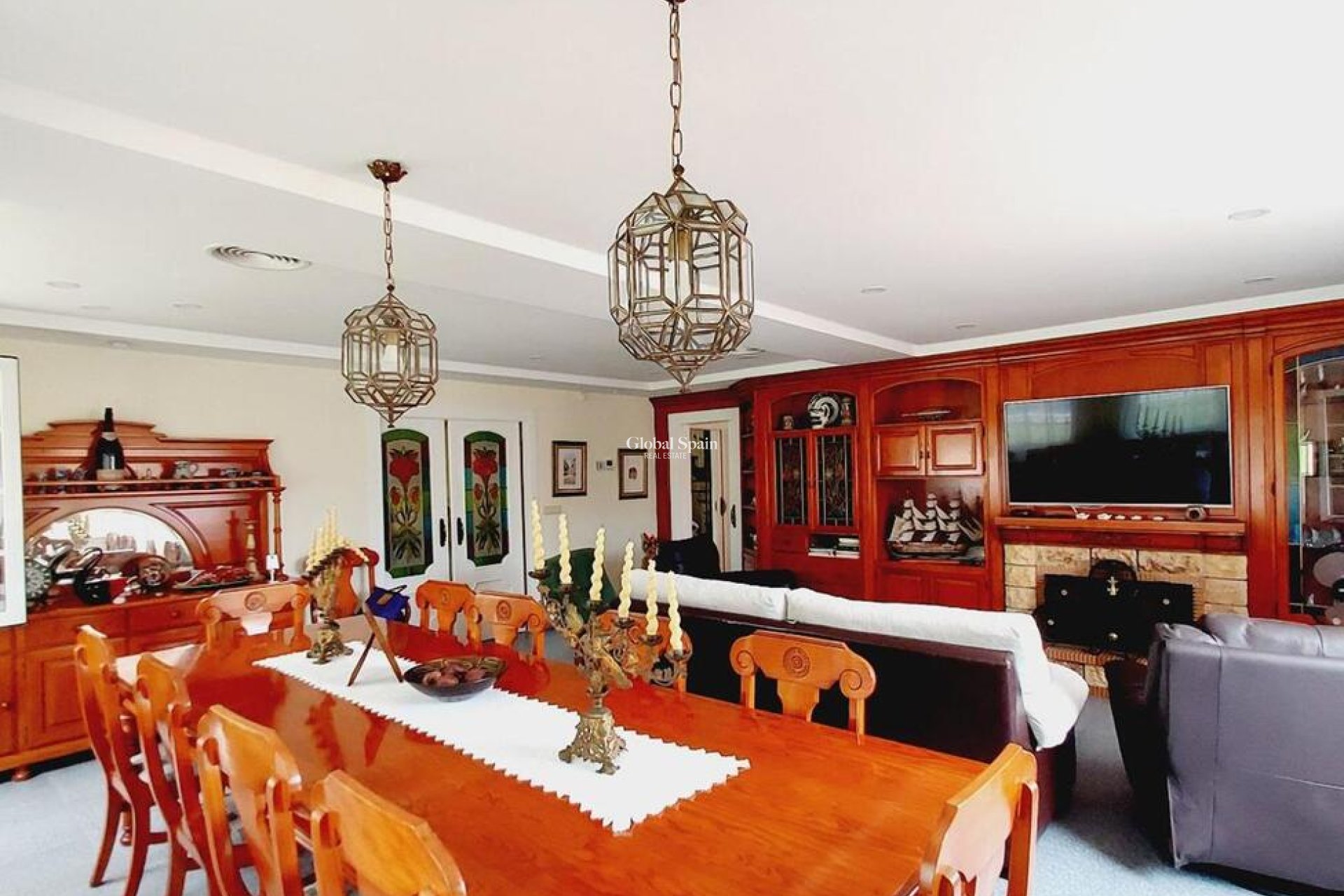 Wederverkoop - VILLA -
ORIHUELA COSTA - CABO ROIG