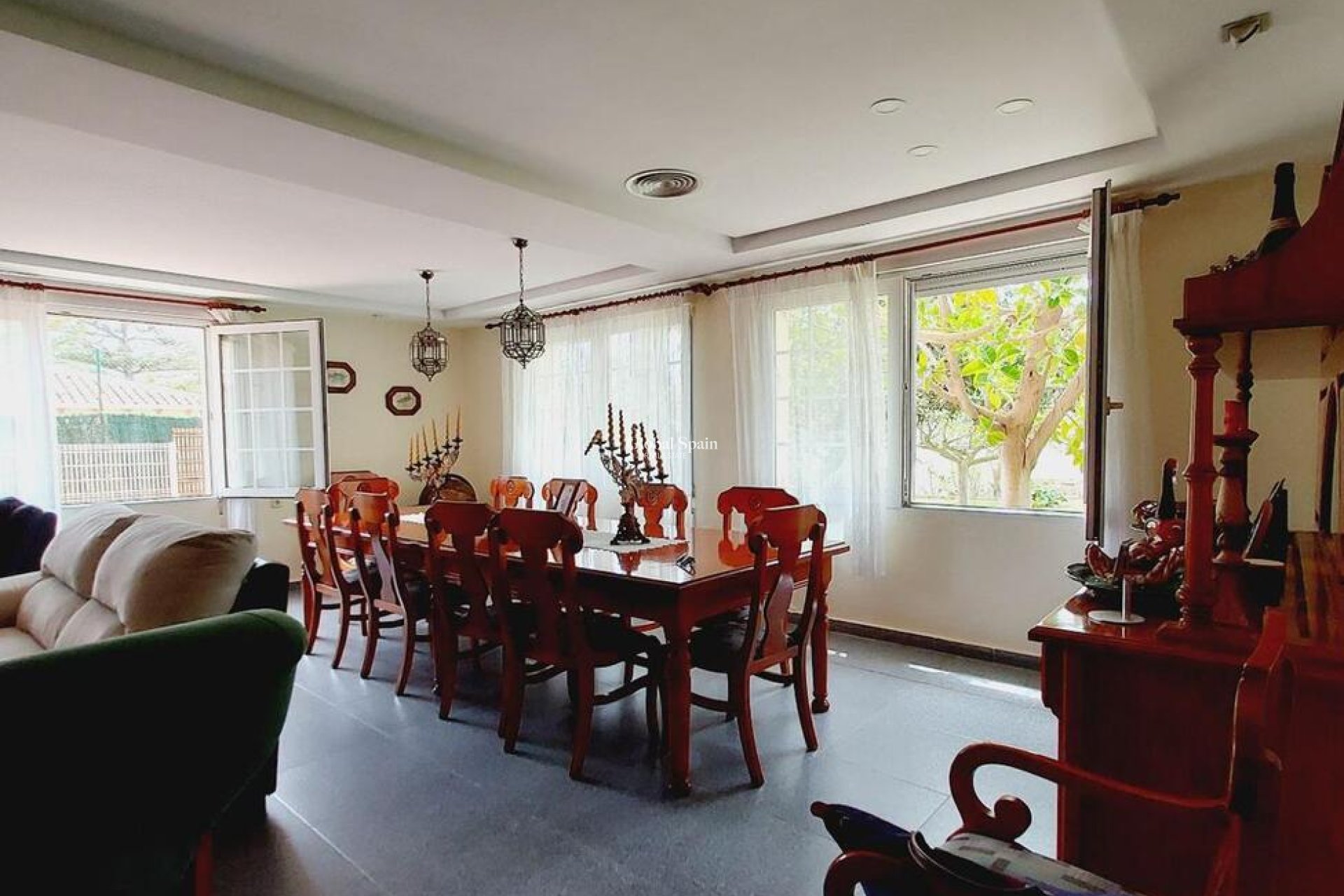 Wederverkoop - VILLA -
ORIHUELA COSTA - CABO ROIG