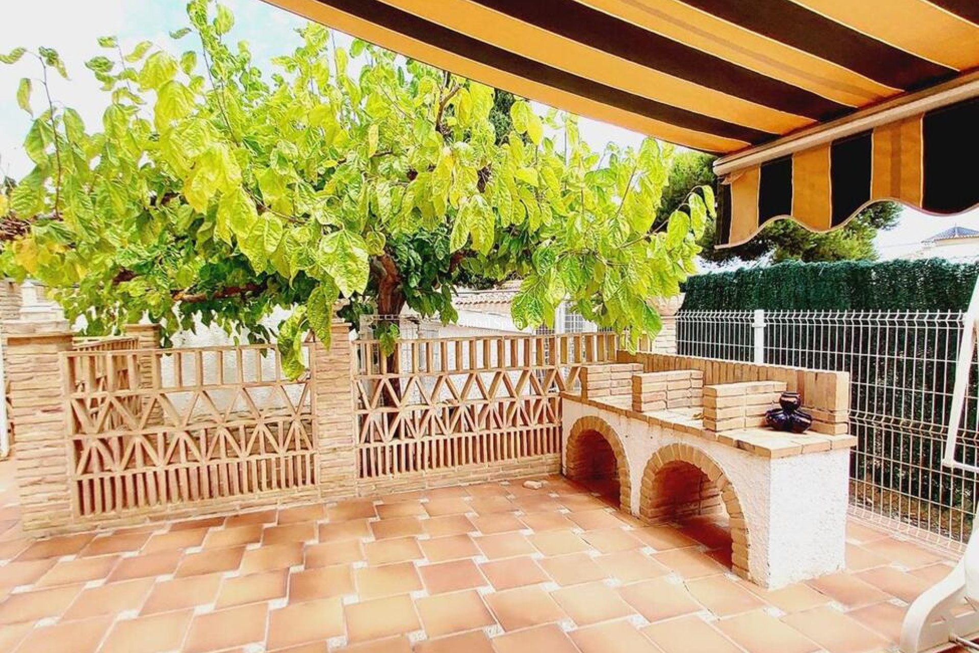 Wederverkoop - VILLA -
ORIHUELA COSTA - CABO ROIG