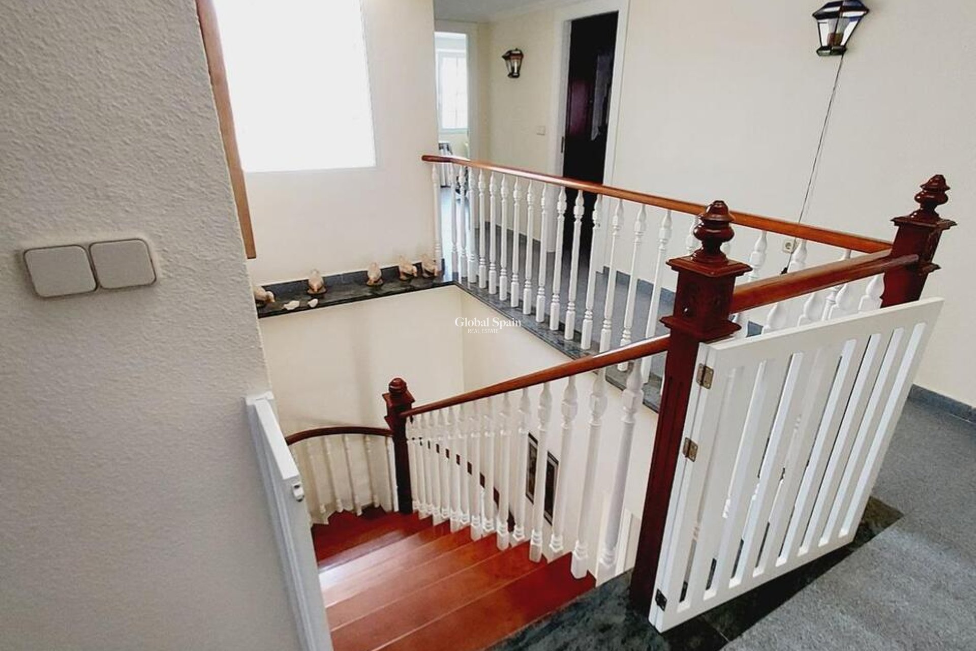 Wederverkoop - VILLA -
ORIHUELA COSTA - CABO ROIG