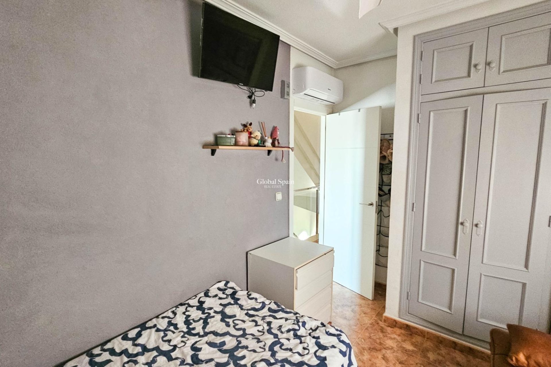 Wederverkoop - VILLA -
ORIHUELA COSTA - CABO ROIG