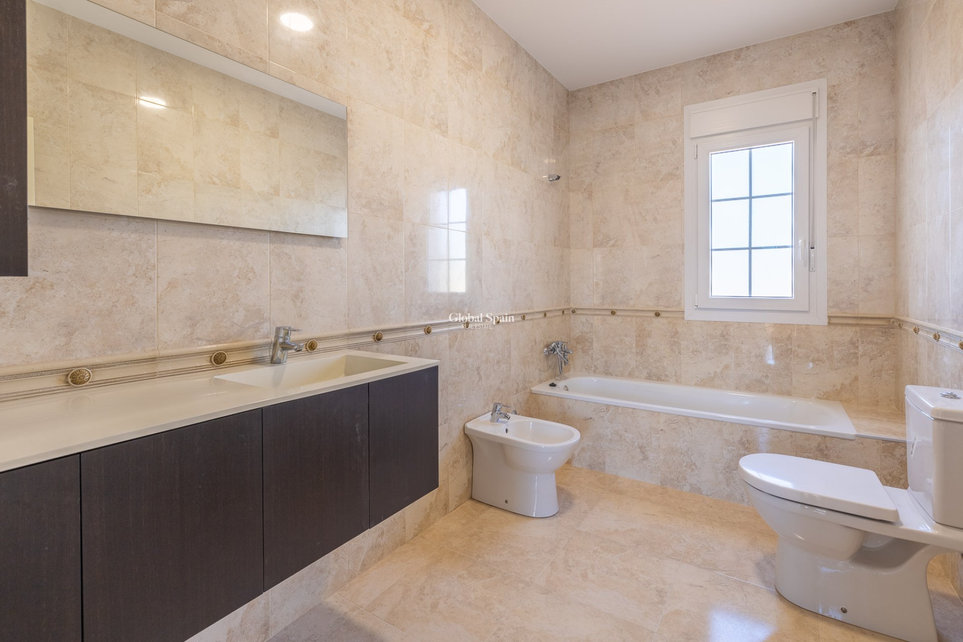 Wederverkoop - Villa -
ORIHUELA COSTA - CABO ROIG