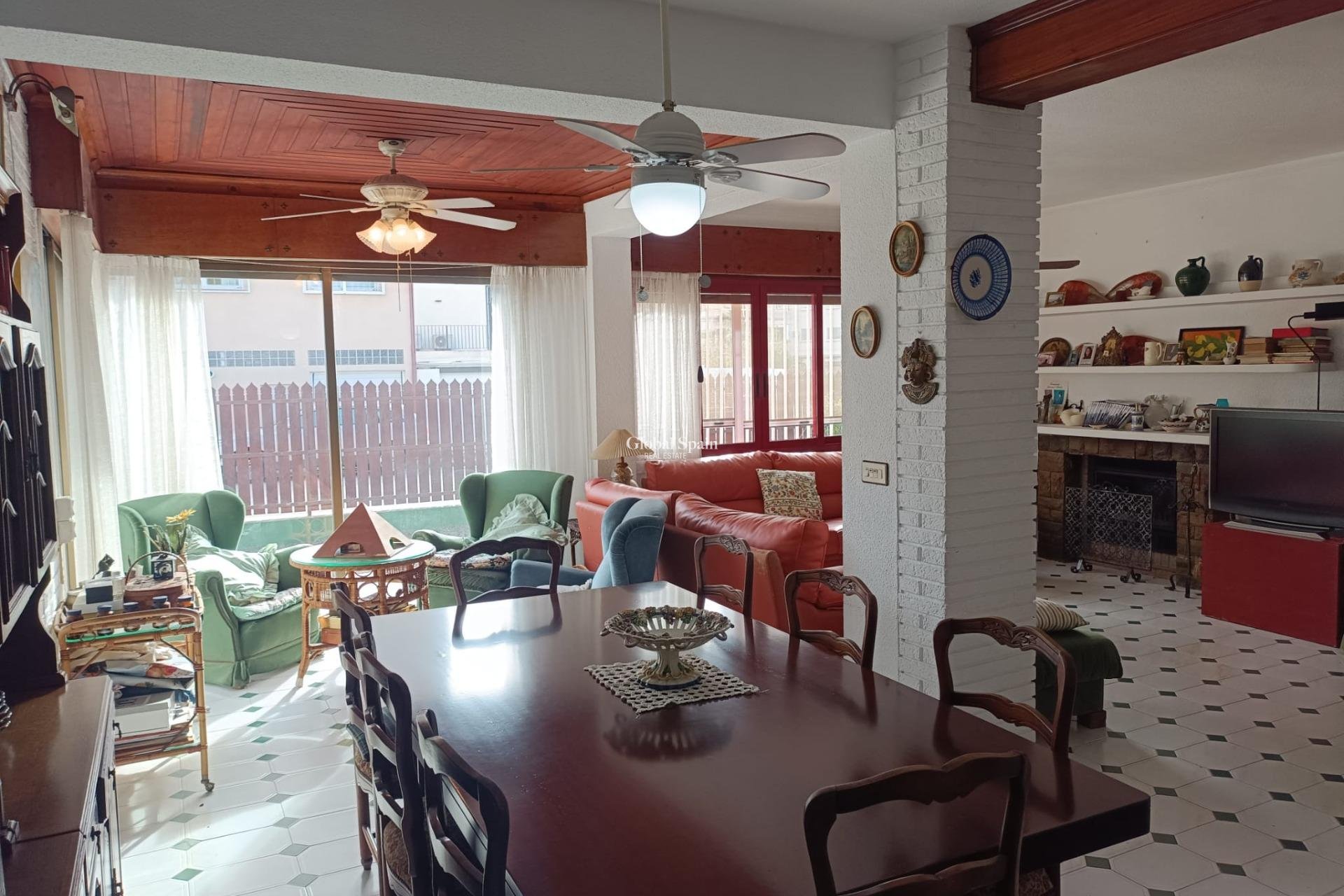 Wederverkoop - VILLA -
ORIHUELA COSTA - CAMPOAMOR