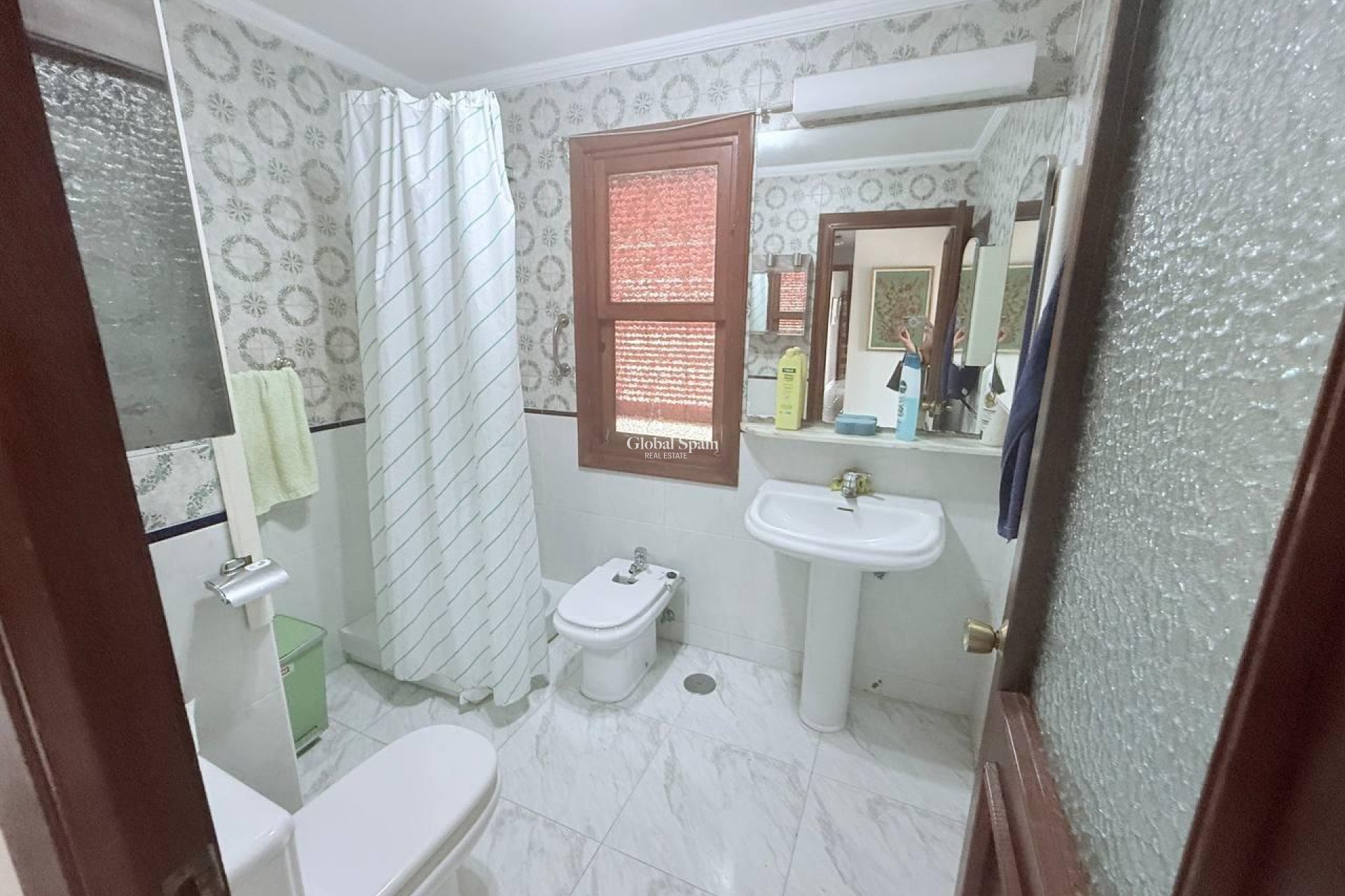 Wederverkoop - VILLA -
ORIHUELA COSTA - CAMPOAMOR