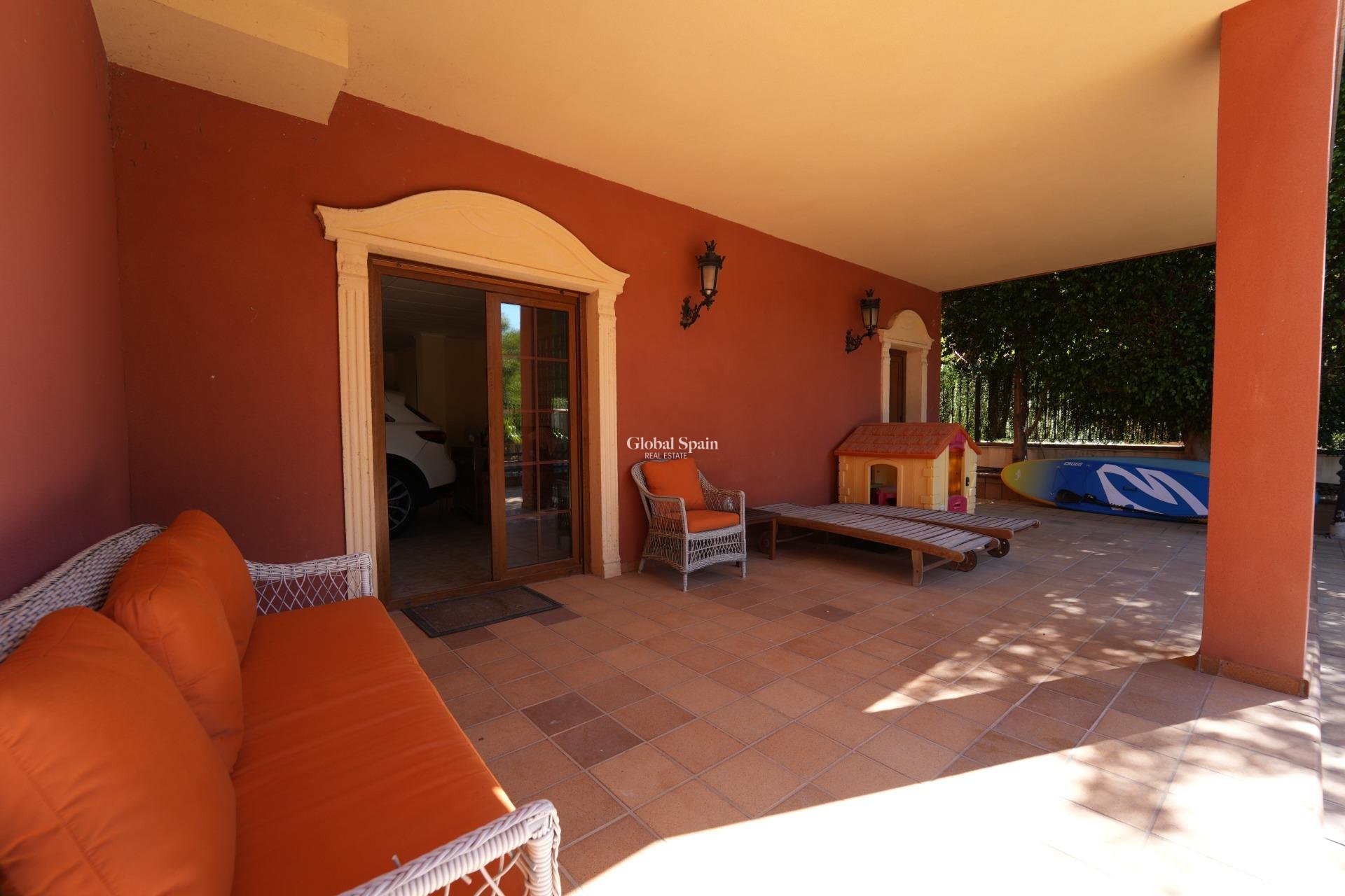Wederverkoop - VILLA -
ORIHUELA COSTA - CAMPOAMOR