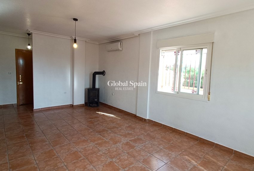 Wederverkoop - VILLA -
ORIHUELA COSTA - Castillo de Don Juan