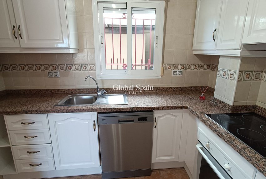Wederverkoop - VILLA -
ORIHUELA COSTA - Castillo de Don Juan