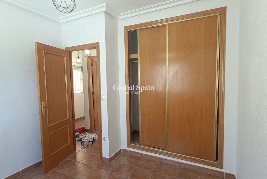 Wederverkoop - VILLA -
ORIHUELA COSTA - Castillo de Don Juan