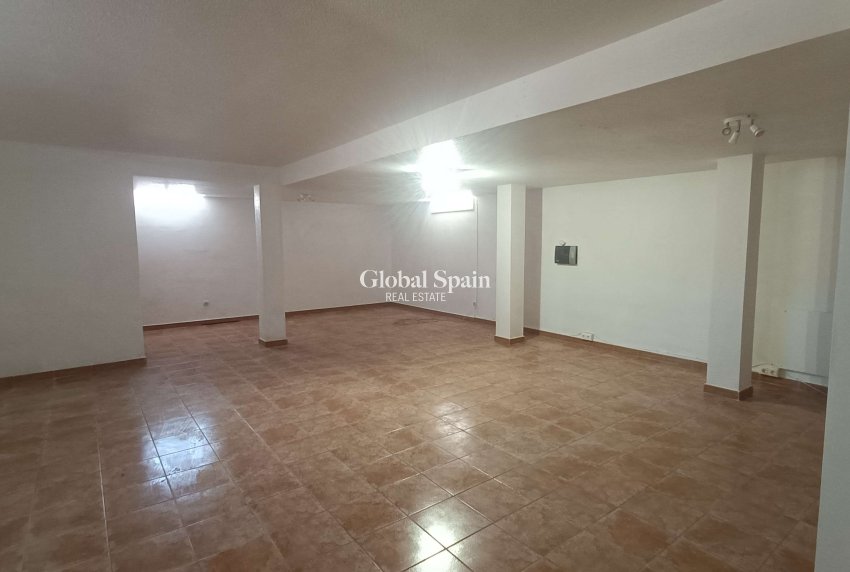 Wederverkoop - VILLA -
ORIHUELA COSTA - Castillo de Don Juan
