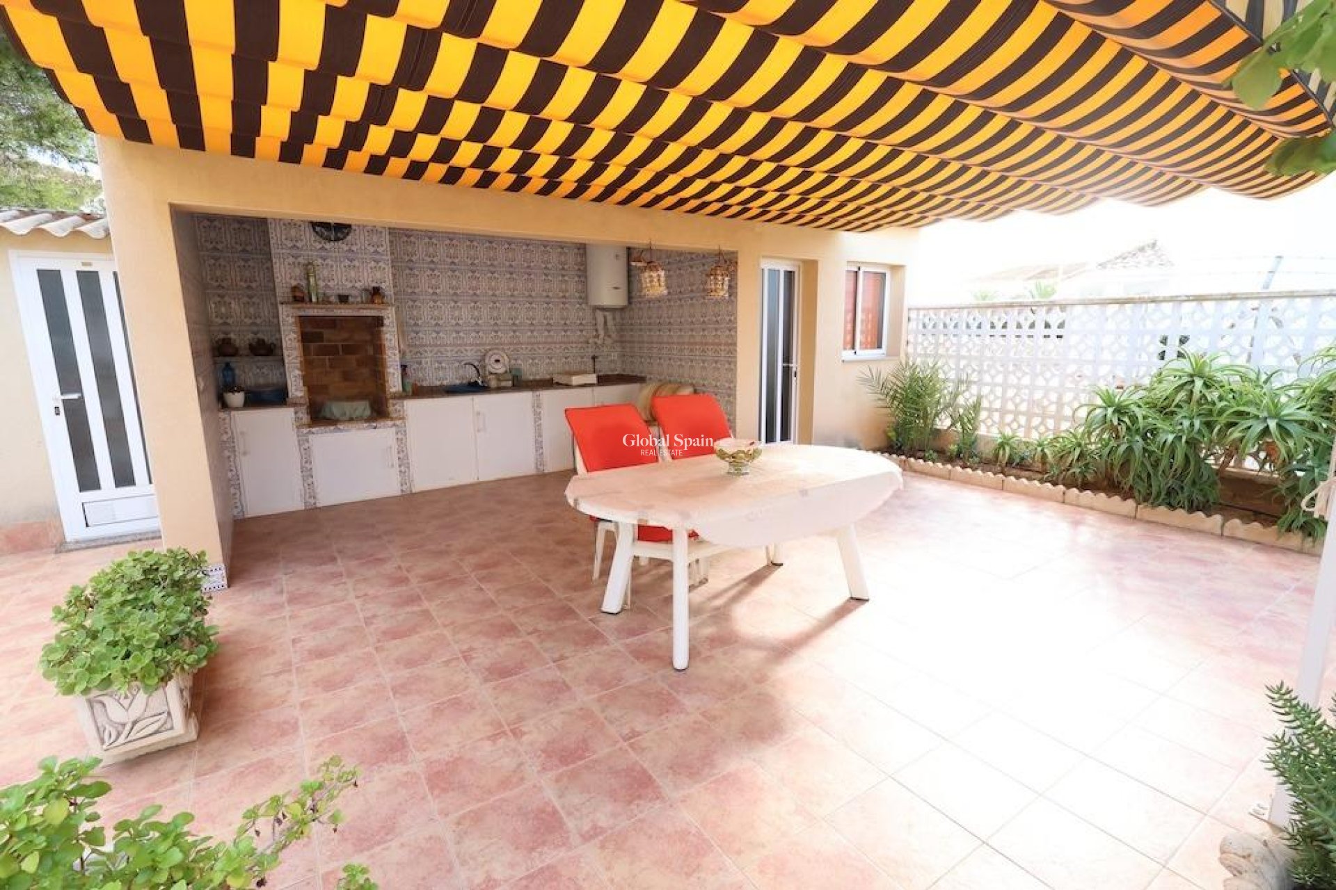 Wederverkoop - VILLA -
ORIHUELA COSTA - Costa Blanca