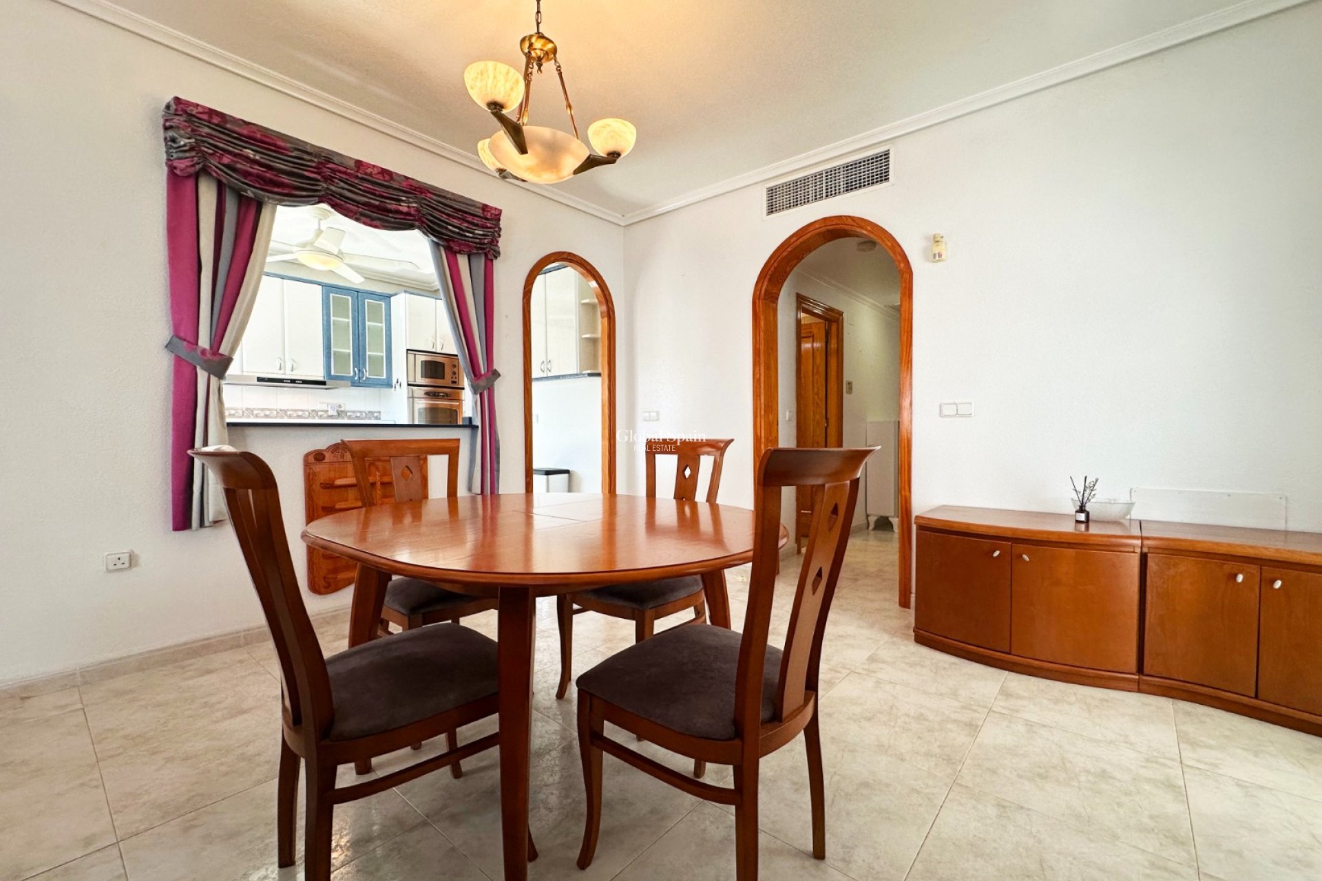 Wederverkoop - VILLA -
ORIHUELA COSTA - Costa Blanca