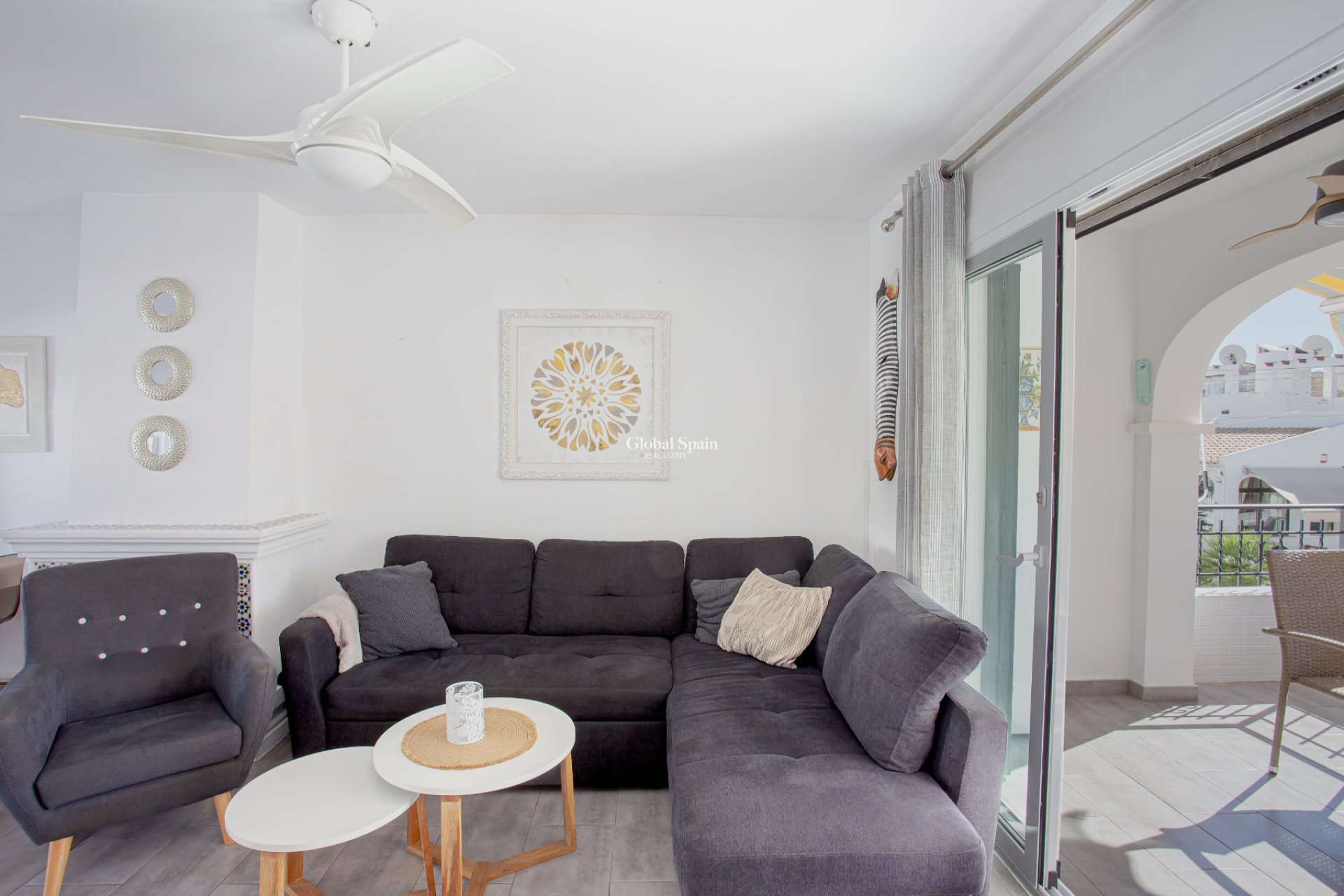 Wederverkoop - VILLA -
ORIHUELA COSTA - Costa Blanca