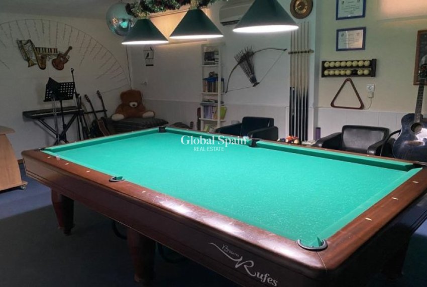 Wederverkoop - VILLA -
ORIHUELA COSTA - Costa Blanca