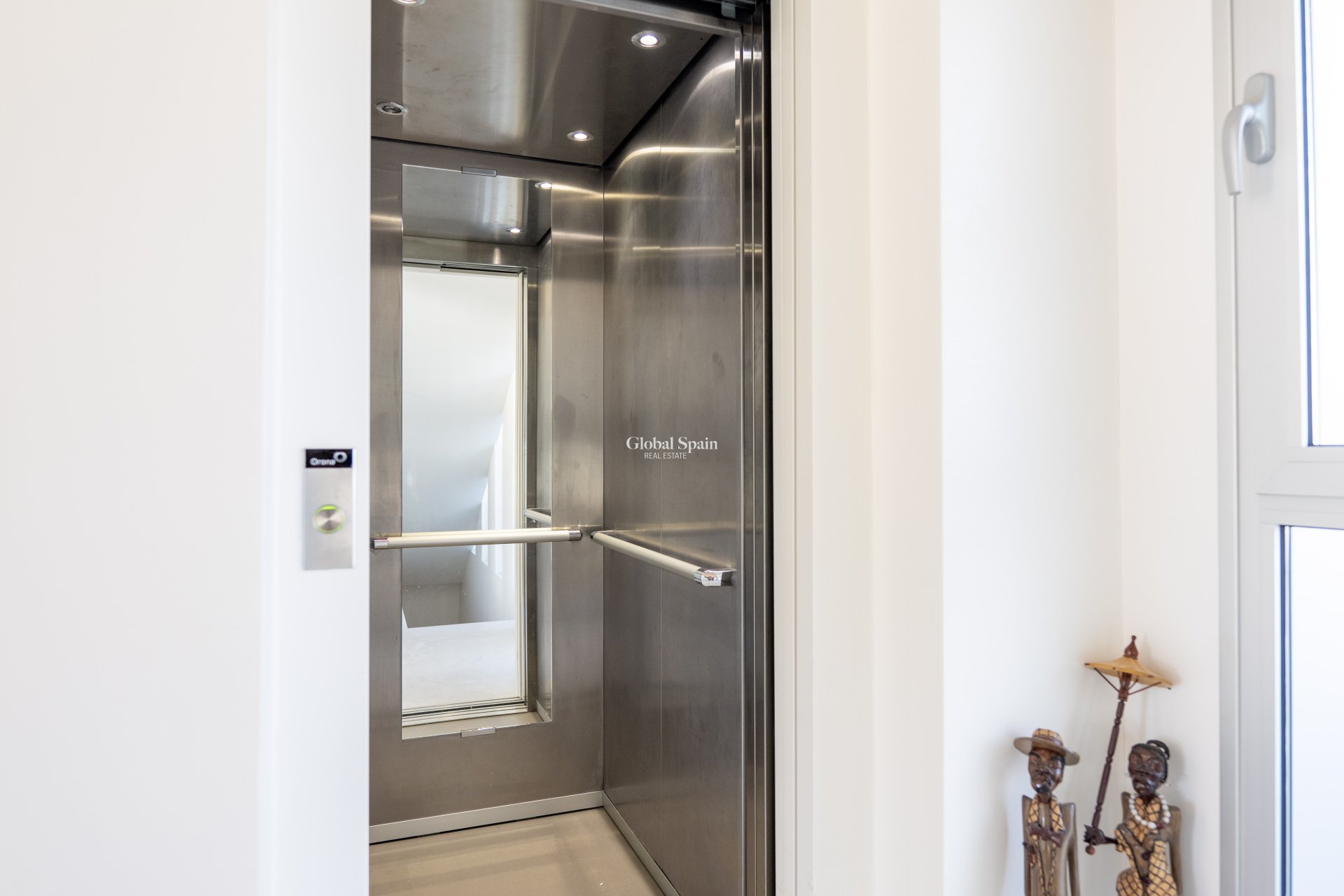 Wederverkoop - VILLA -
ORIHUELA COSTA - Costa Blanca