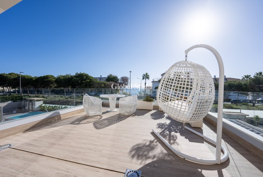 Wederverkoop - VILLA -
ORIHUELA COSTA - Costa Blanca