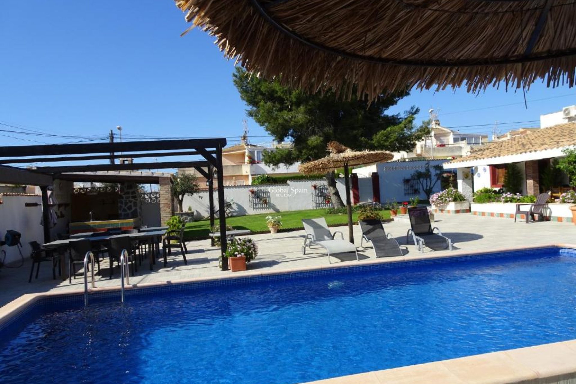 Wederverkoop - VILLA -
ORIHUELA COSTA - Costa Blanca