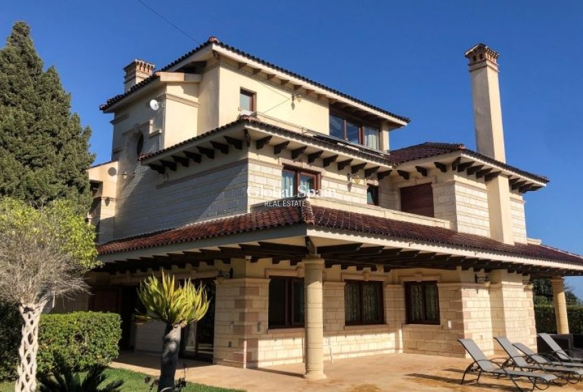 Wederverkoop - VILLA -
ORIHUELA COSTA - Costa Blanca