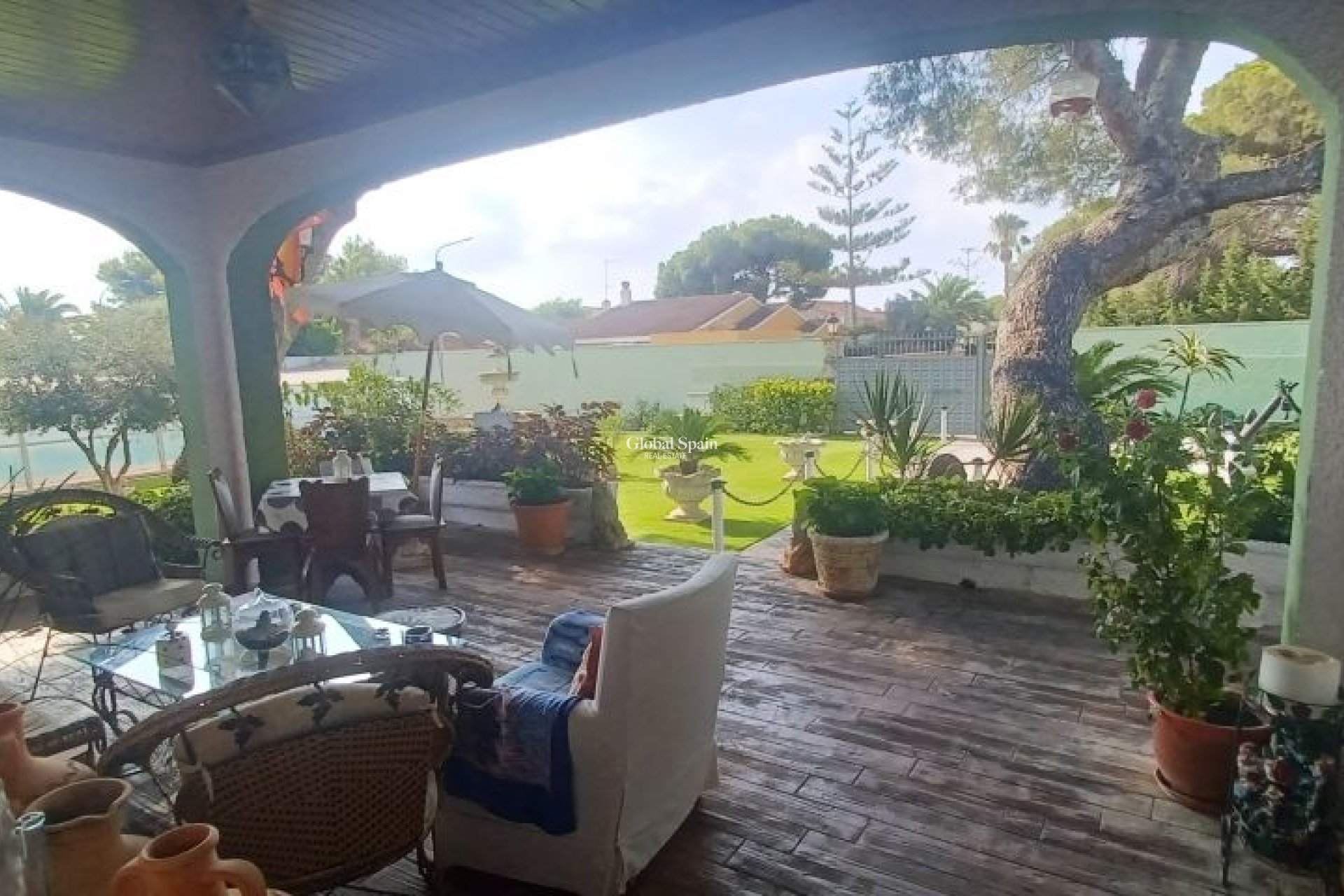 Wederverkoop - VILLA -
ORIHUELA COSTA - Costa Blanca