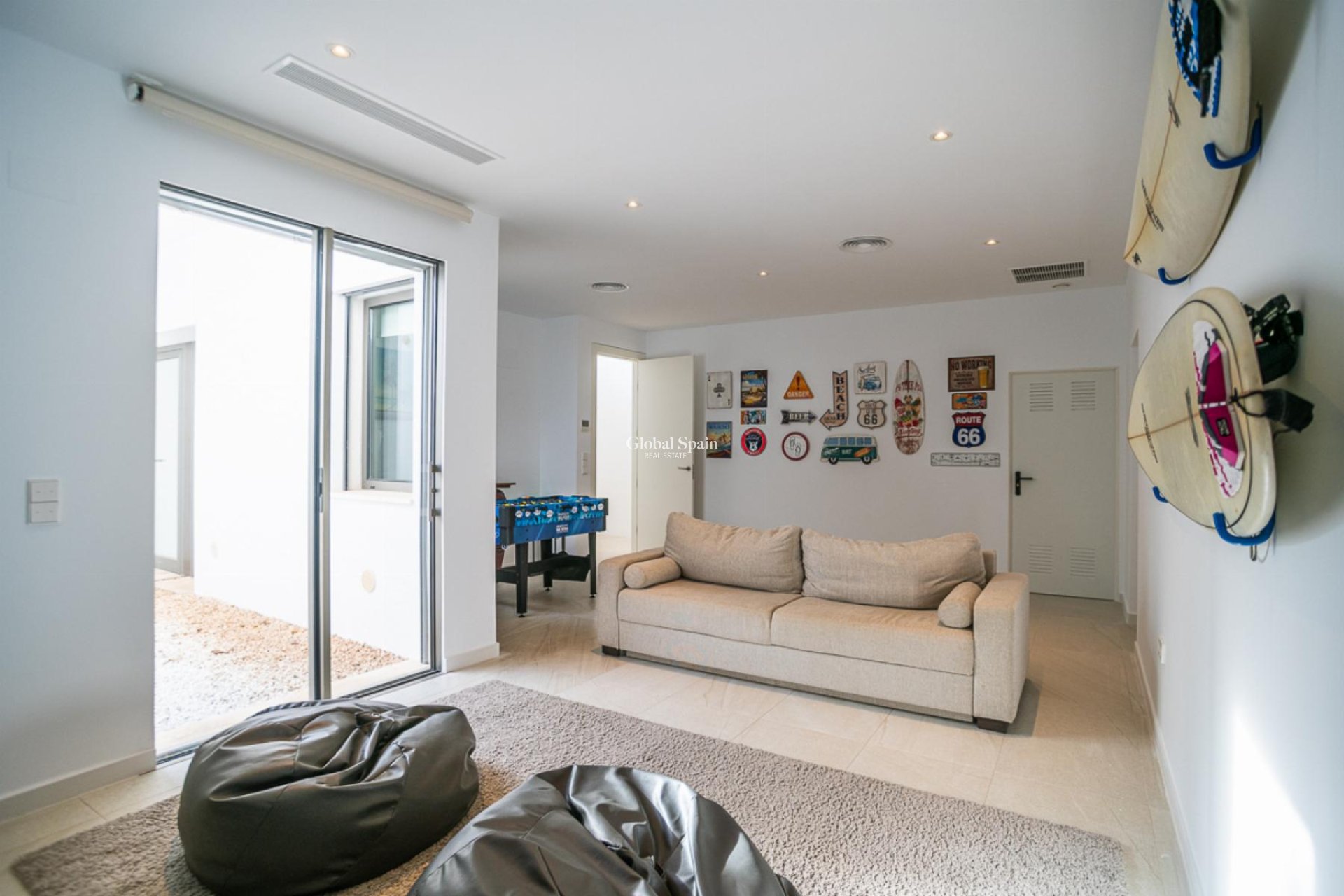 Wederverkoop - VILLA -
ORIHUELA COSTA - Costa Blanca