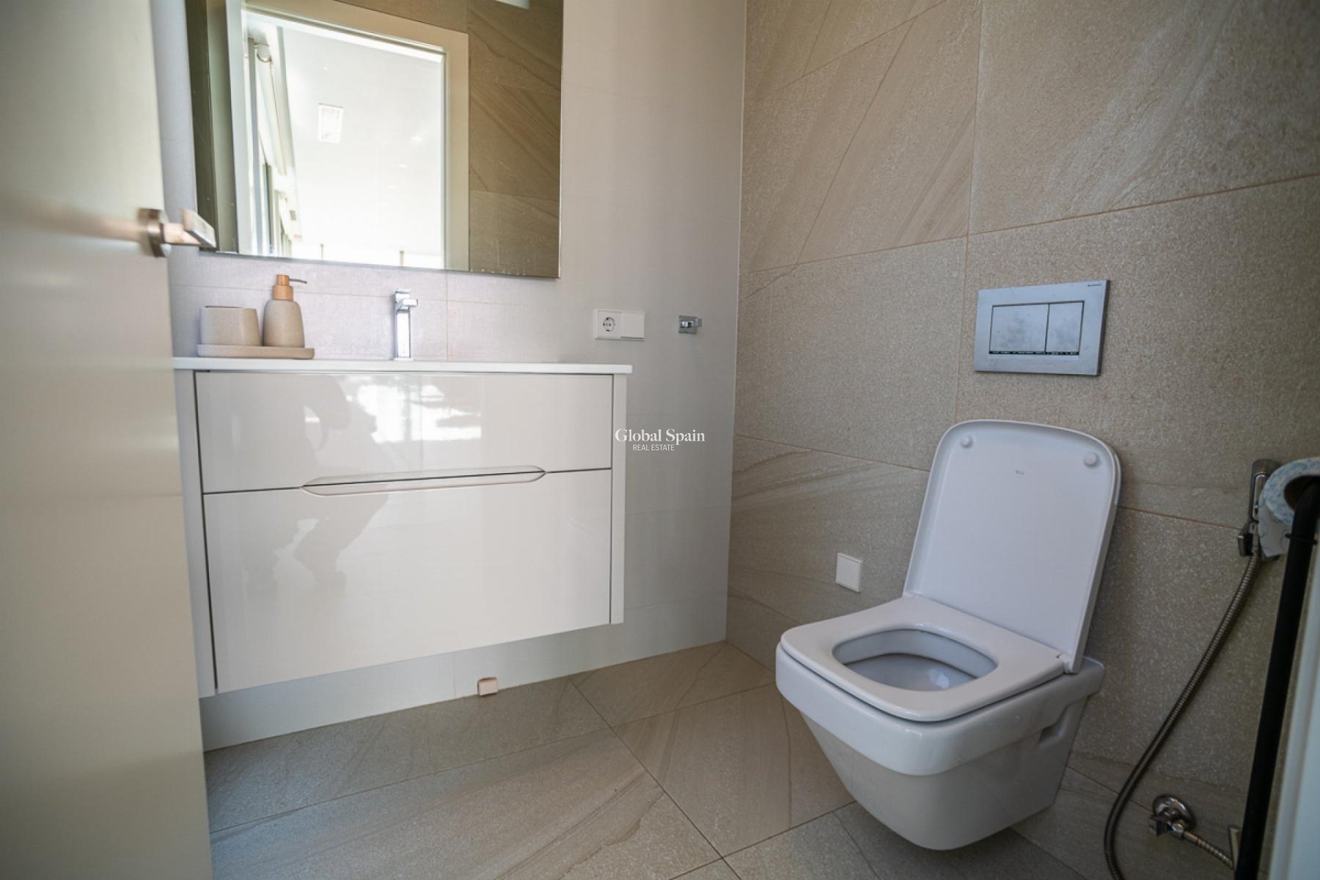 Wederverkoop - VILLA -
ORIHUELA COSTA - Costa Blanca