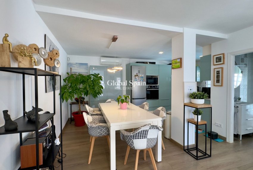 Wederverkoop - VILLA -
ORIHUELA COSTA - Costa Blanca