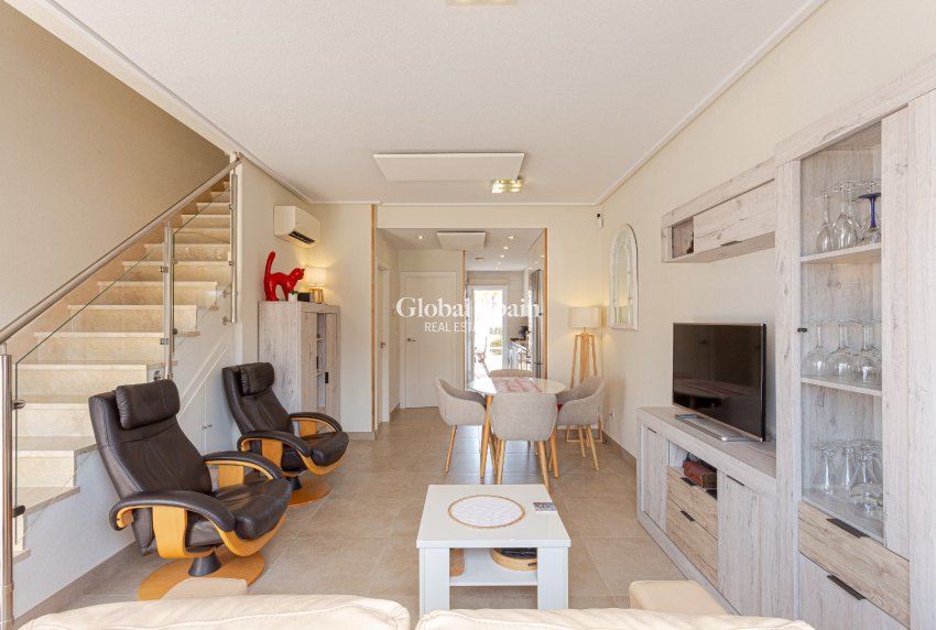 Wederverkoop - VILLA -
ORIHUELA COSTA - Costa Blanca