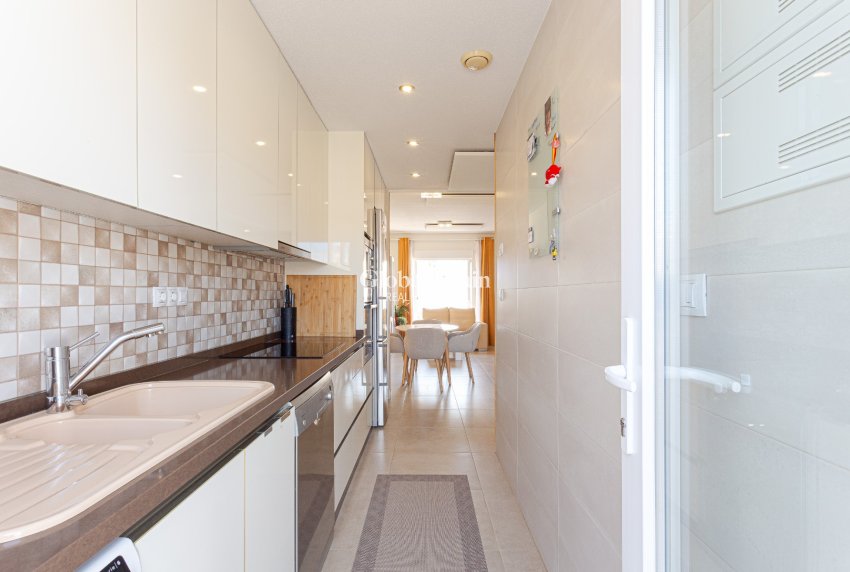 Wederverkoop - VILLA -
ORIHUELA COSTA - Costa Blanca