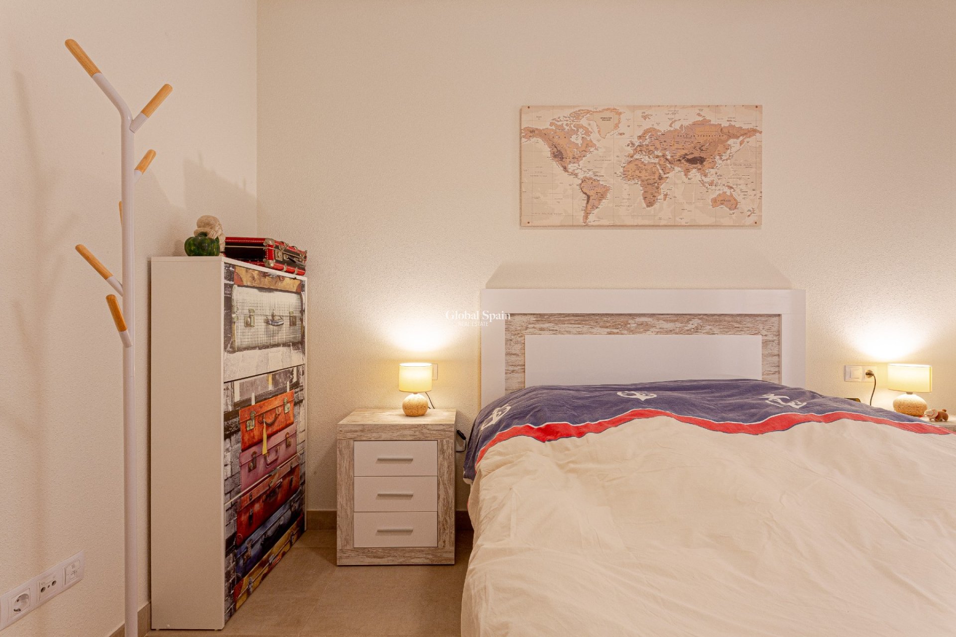 Wederverkoop - VILLA -
ORIHUELA COSTA - Costa Blanca