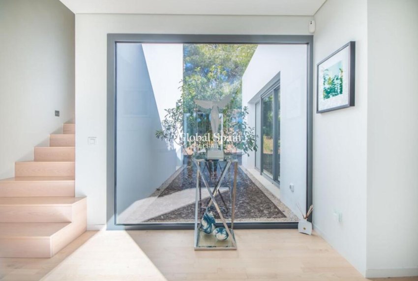 Wederverkoop - VILLA -
ORIHUELA COSTA - Costa Blanca