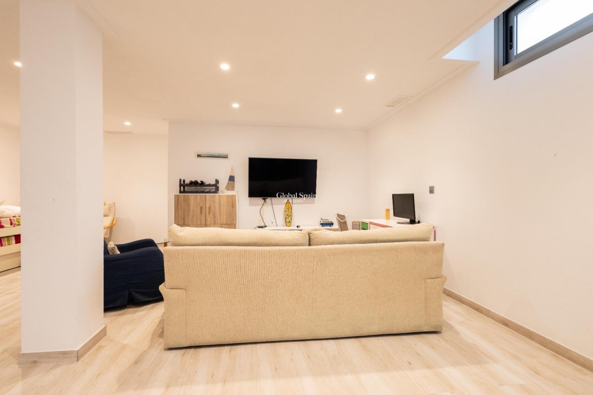 Wederverkoop - VILLA -
ORIHUELA COSTA - Costa Blanca