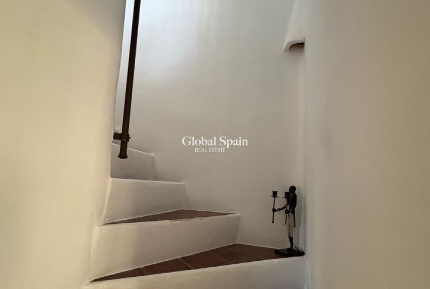 Wederverkoop - VILLA -
ORIHUELA COSTA - Costa Blanca