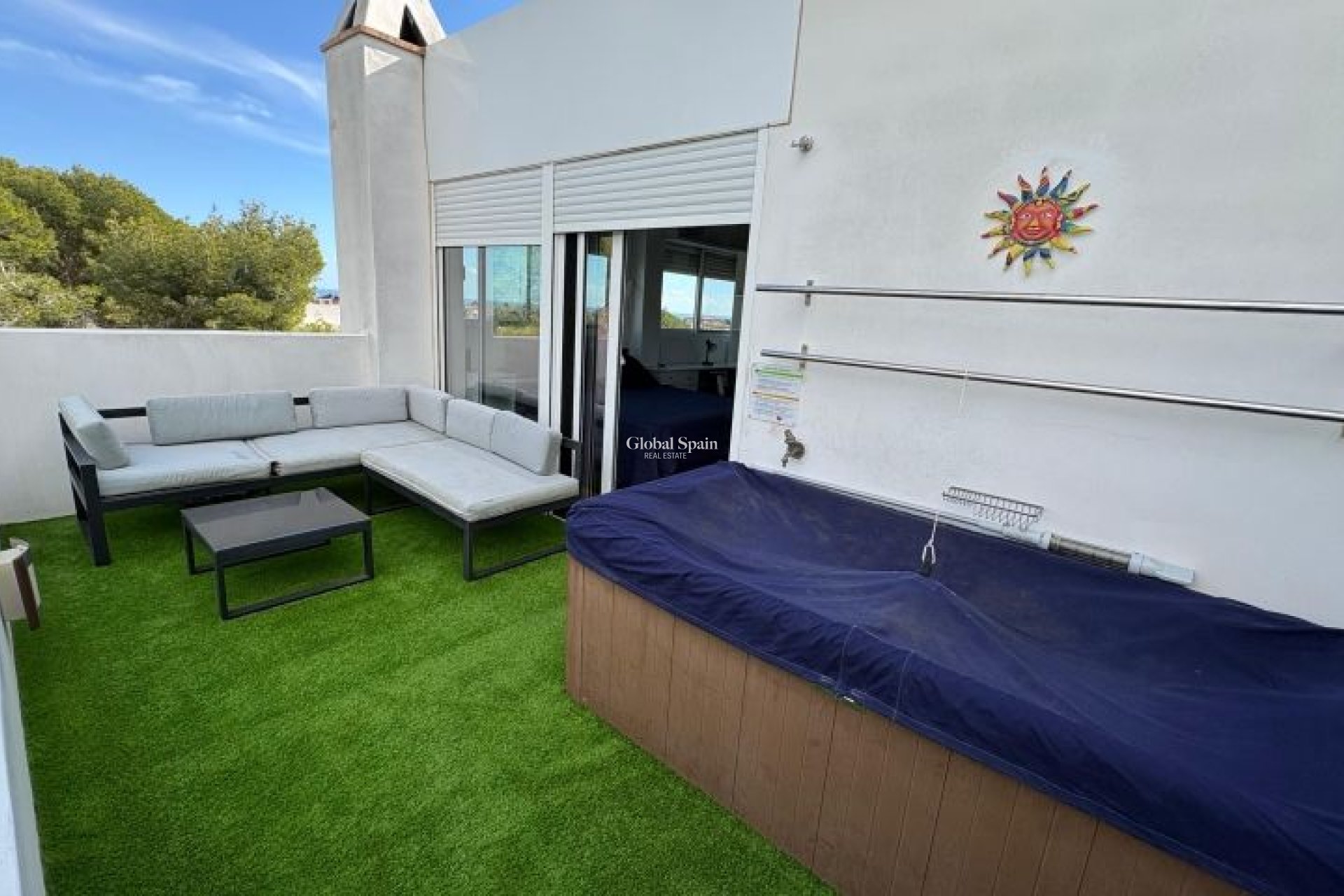 Wederverkoop - VILLA -
ORIHUELA COSTA - Costa Blanca