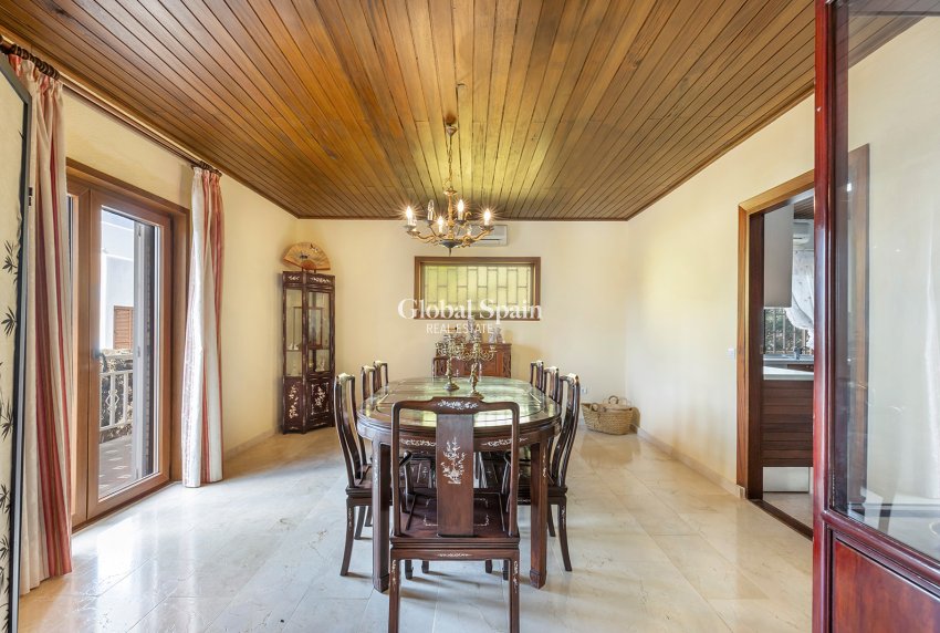 Wederverkoop - VILLA -
ORIHUELA COSTA - Costa Blanca