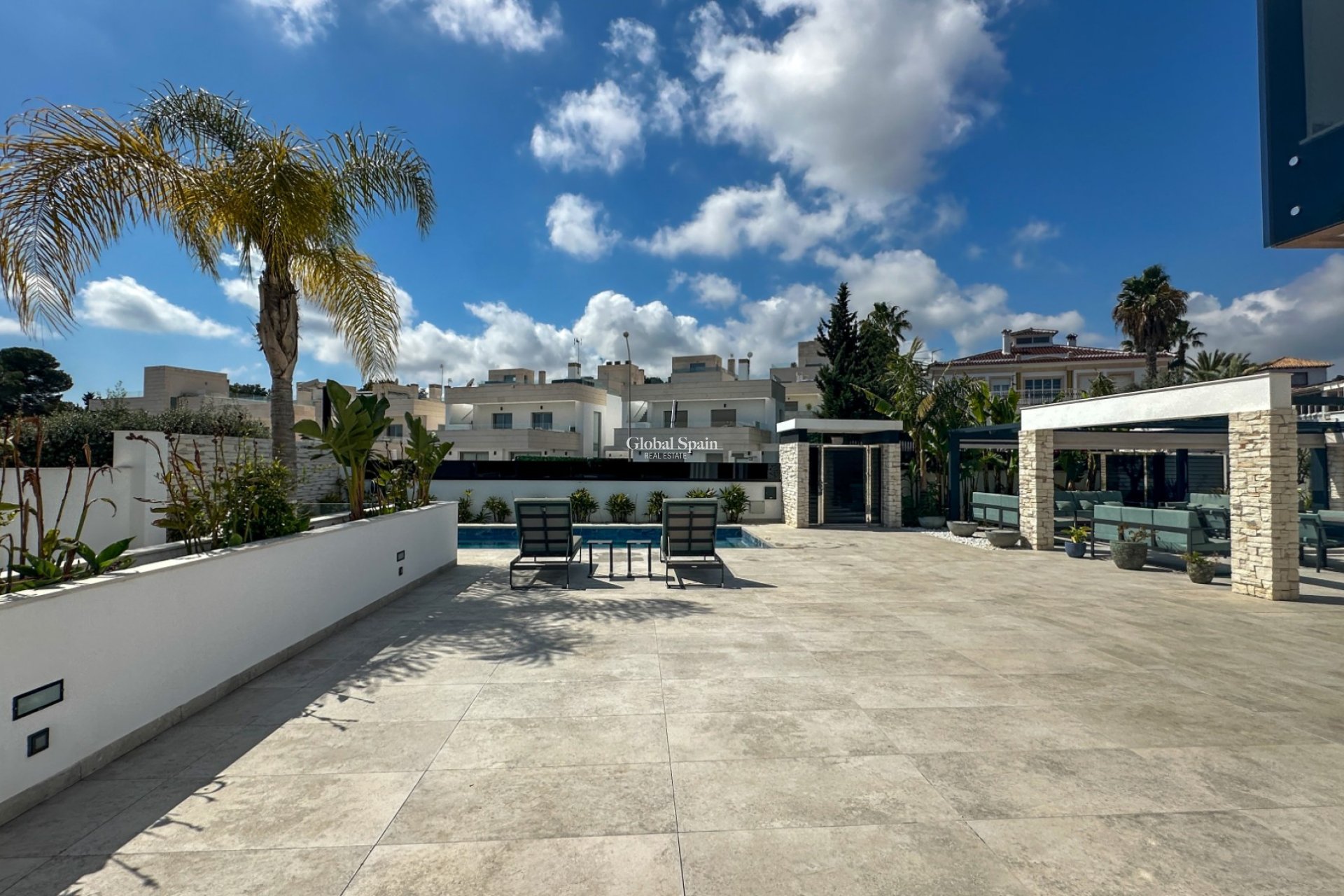 Wederverkoop - VILLA -
ORIHUELA COSTA - Costa Blanca