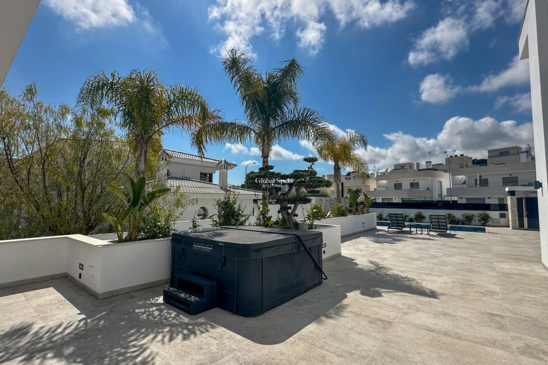 Wederverkoop - VILLA -
ORIHUELA COSTA - Costa Blanca