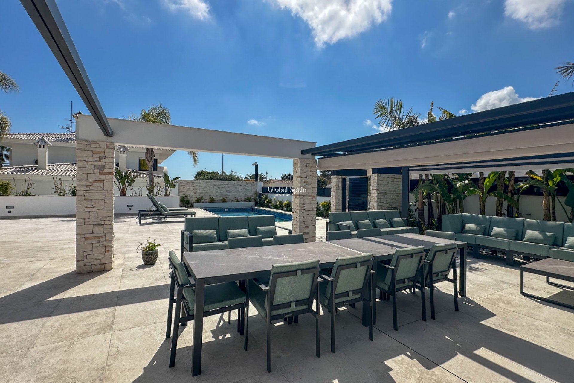 Wederverkoop - VILLA -
ORIHUELA COSTA - Costa Blanca