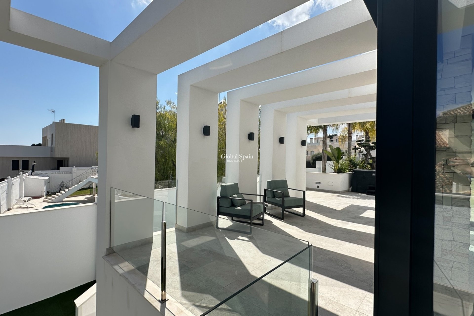Wederverkoop - VILLA -
ORIHUELA COSTA - Costa Blanca
