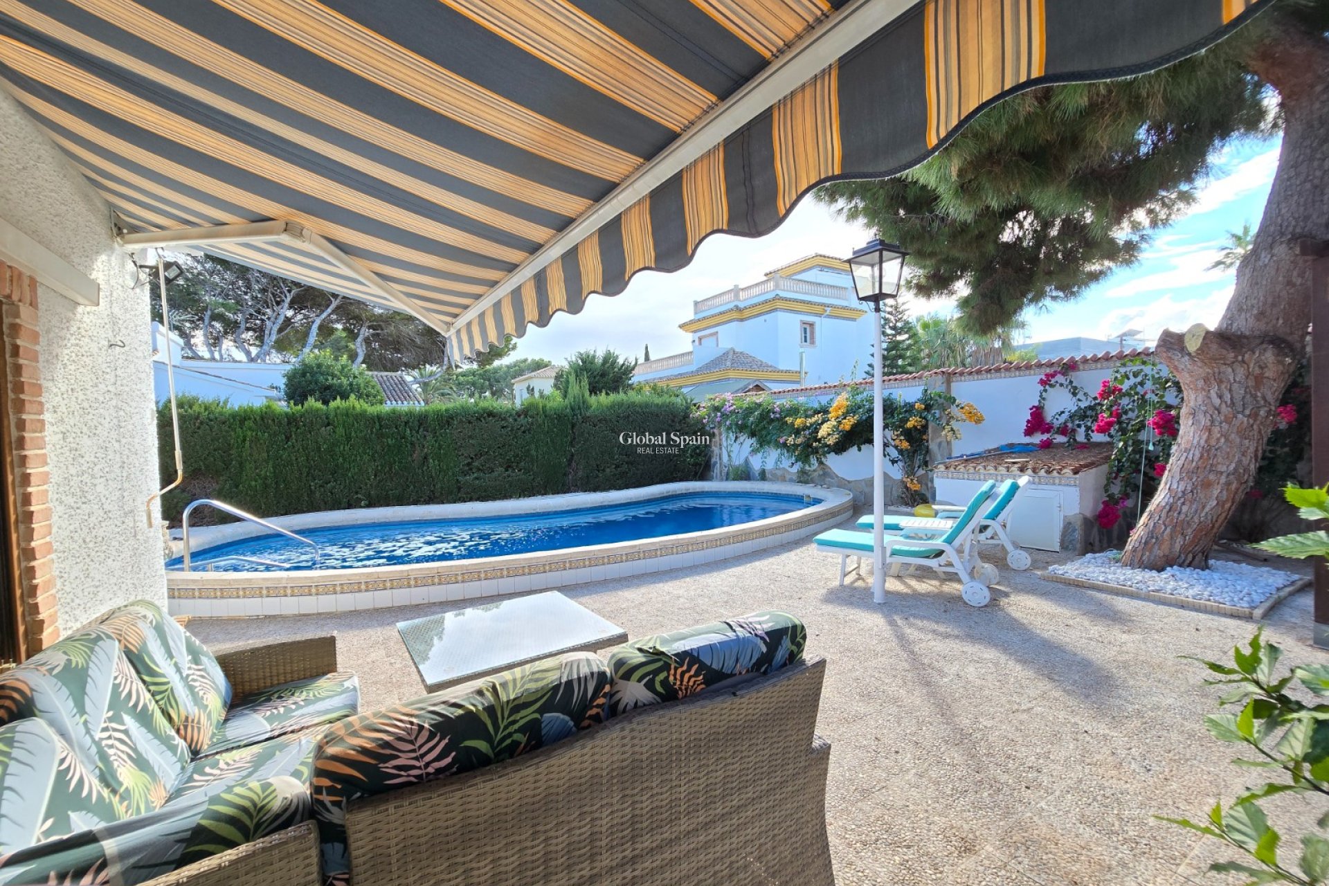 Wederverkoop - VILLA -
ORIHUELA COSTA - Costa Blanca