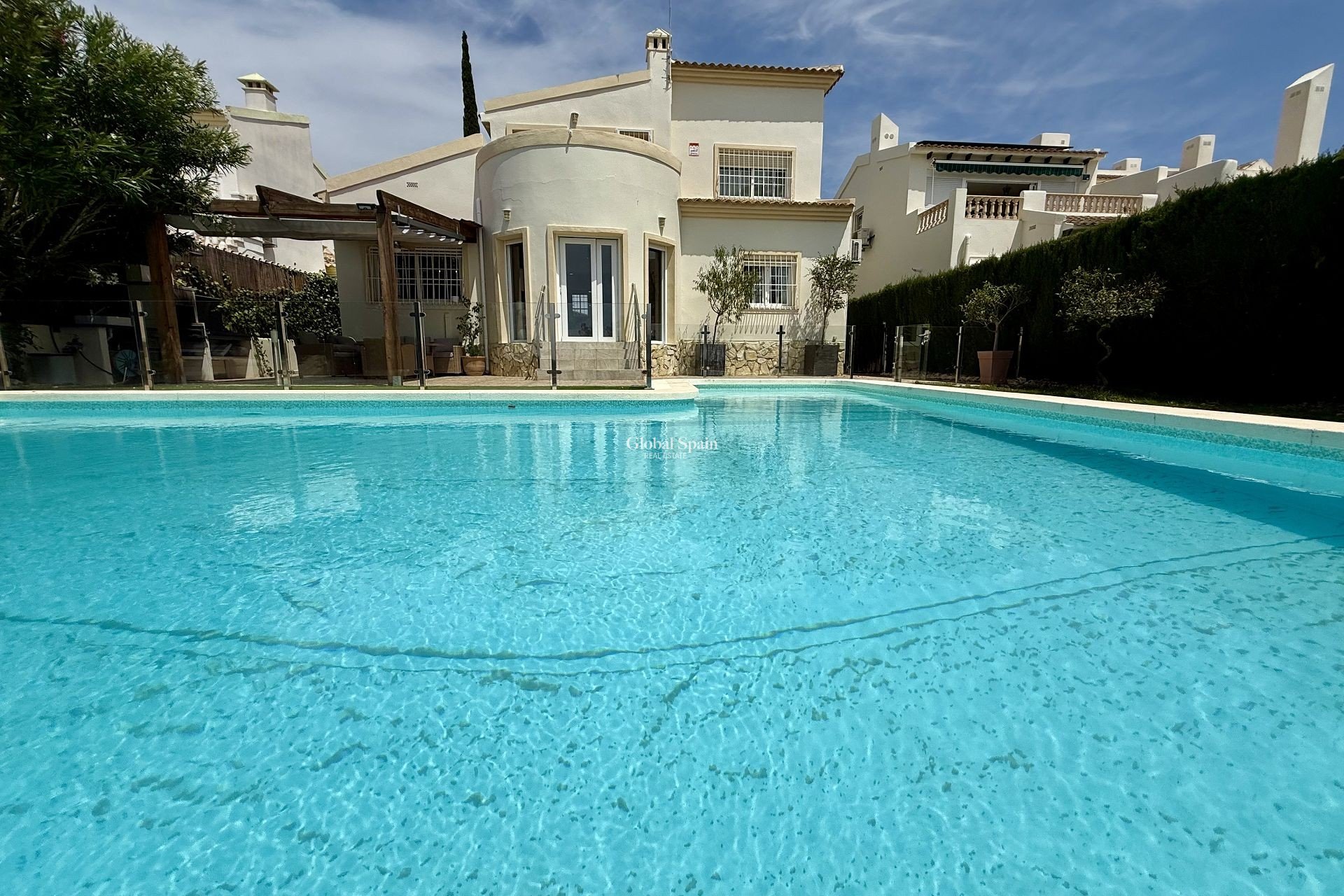 Wederverkoop - VILLA -
ORIHUELA COSTA - Costa Blanca