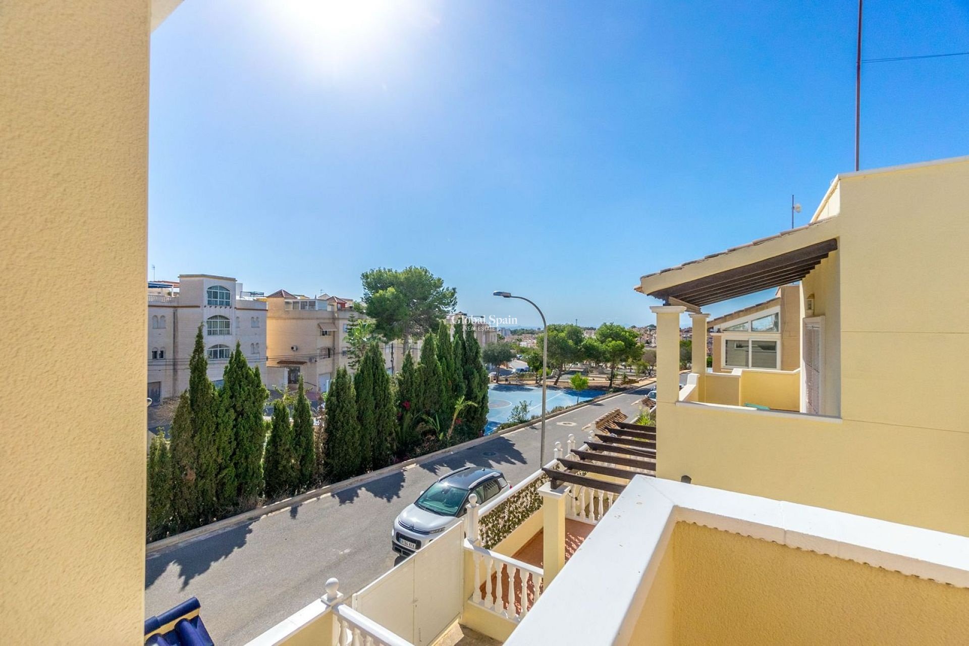 Wederverkoop - VILLA -
ORIHUELA COSTA - Costa Blanca