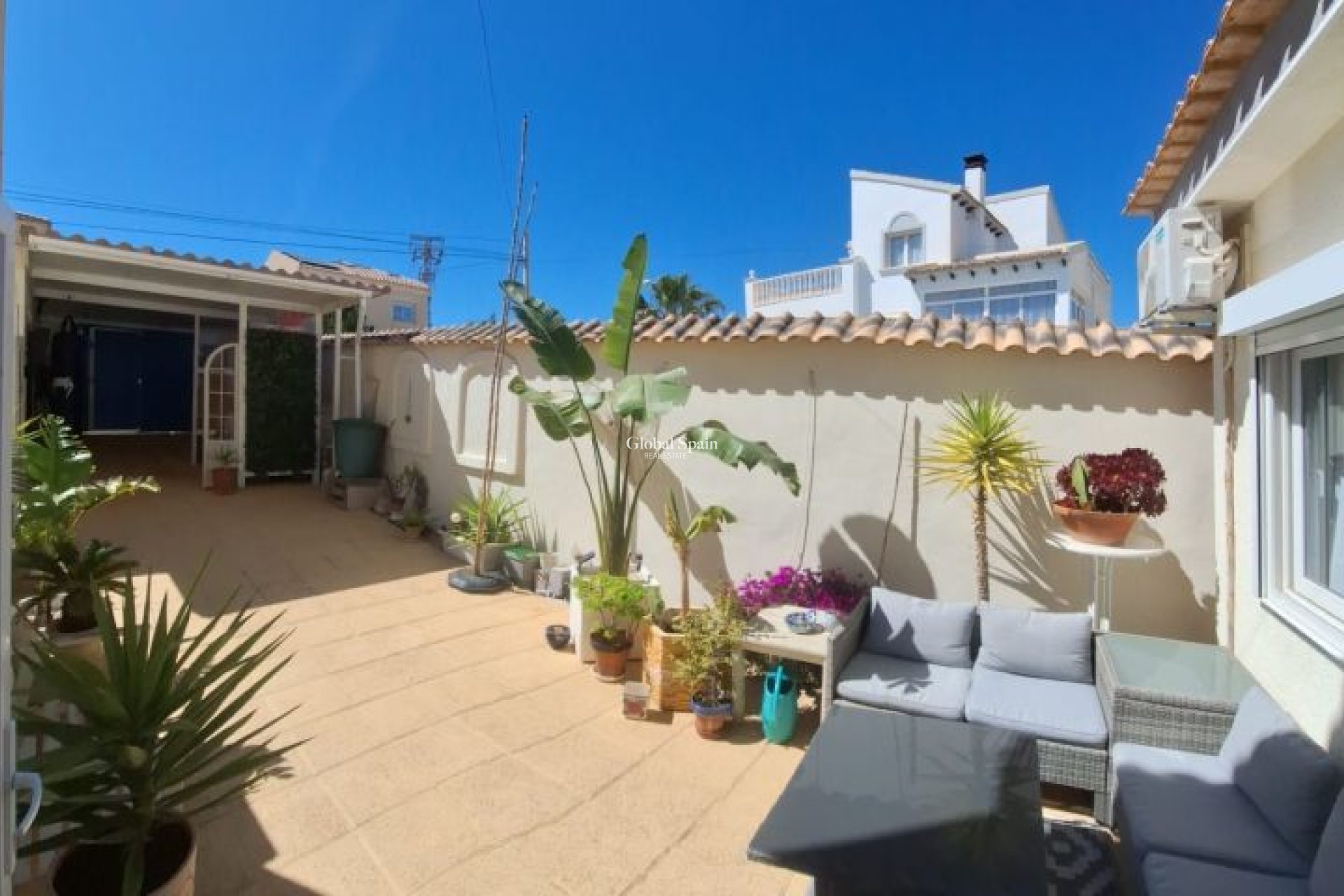 Wederverkoop - VILLA -
ORIHUELA COSTA - Costa Blanca