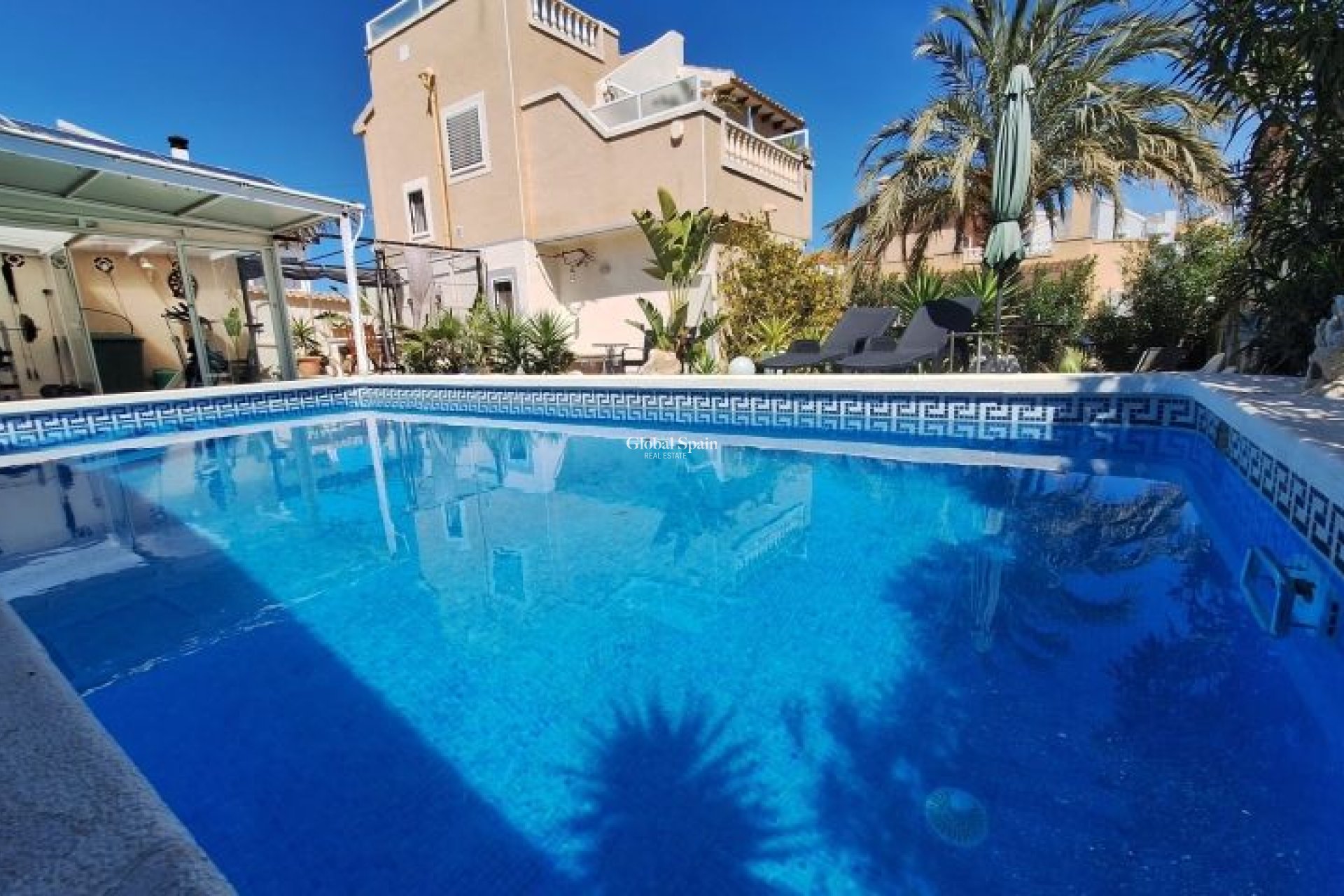 Wederverkoop - VILLA -
ORIHUELA COSTA - Costa Blanca