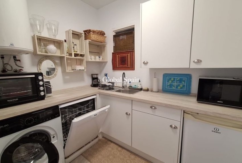 Wederverkoop - VILLA -
ORIHUELA COSTA - Costa Blanca