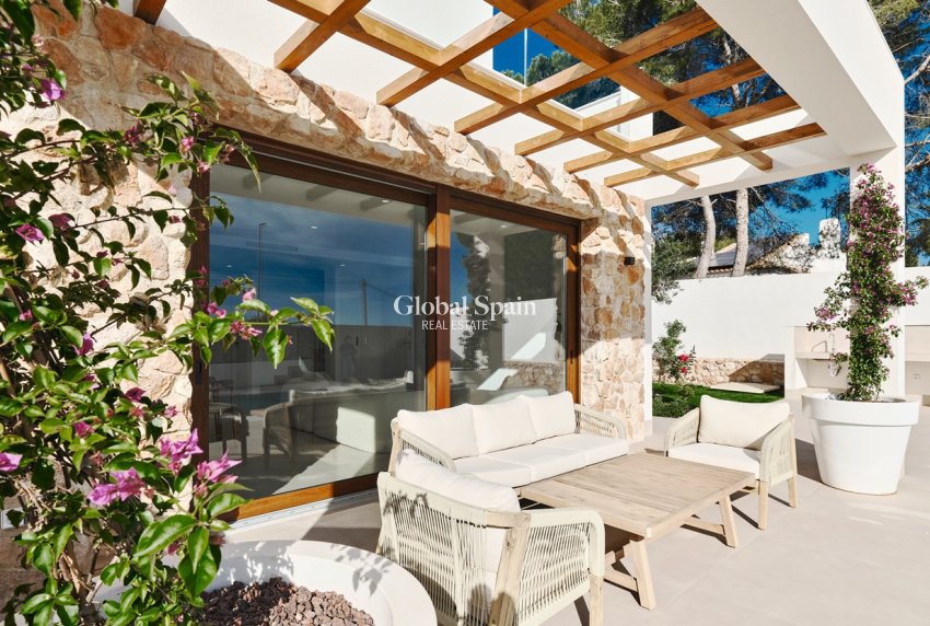 Wederverkoop - VILLA -
ORIHUELA COSTA - Costa Blanca