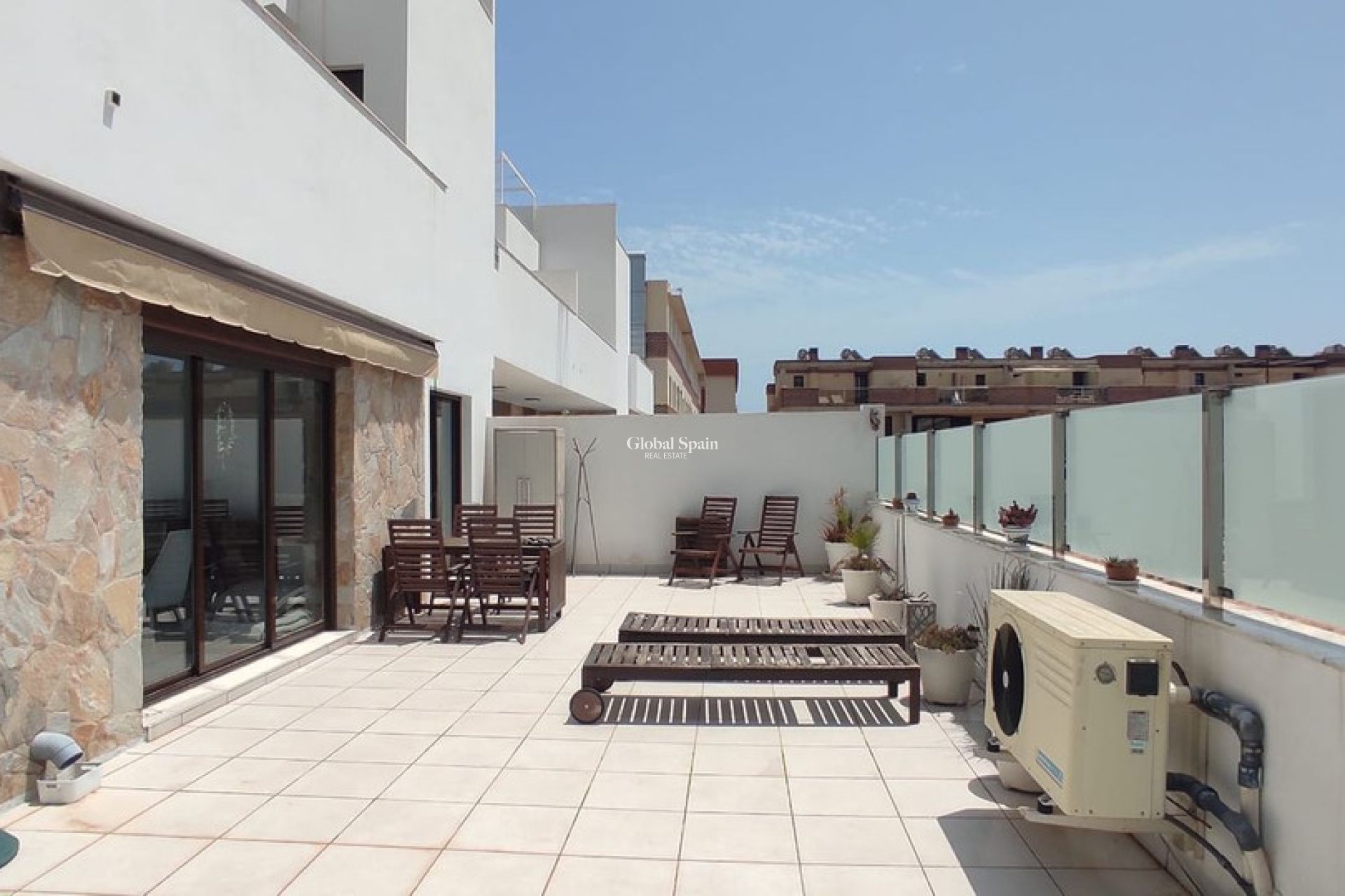 Wederverkoop - VILLA -
ORIHUELA COSTA - Costa Blanca
