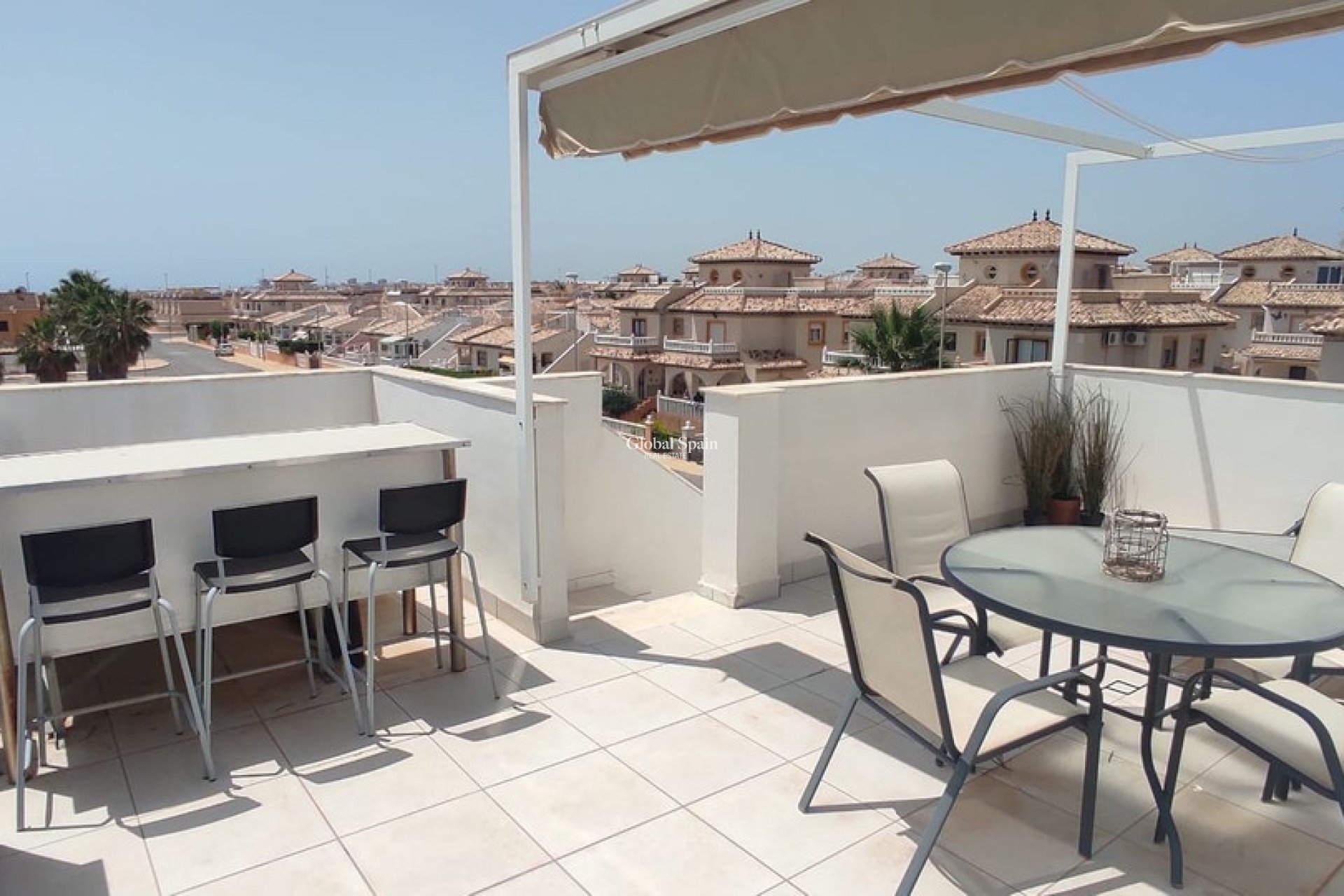 Wederverkoop - VILLA -
ORIHUELA COSTA - Costa Blanca