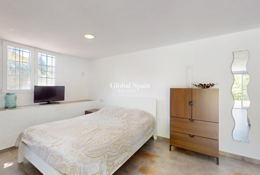 Wederverkoop - VILLA -
ORIHUELA COSTA - Costa Blanca